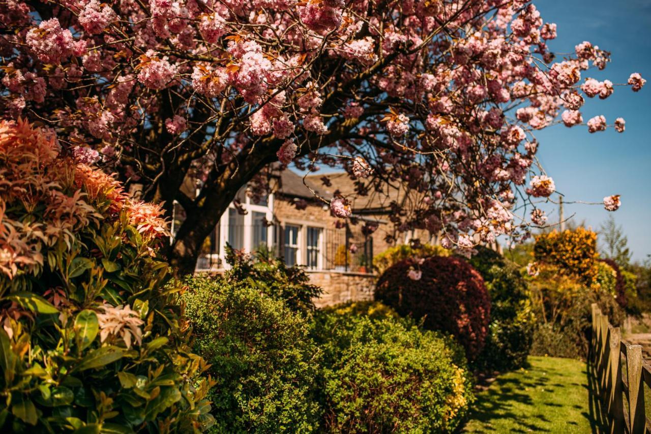 The Shireburn Arms Hotel Clitheroe Exterior photo